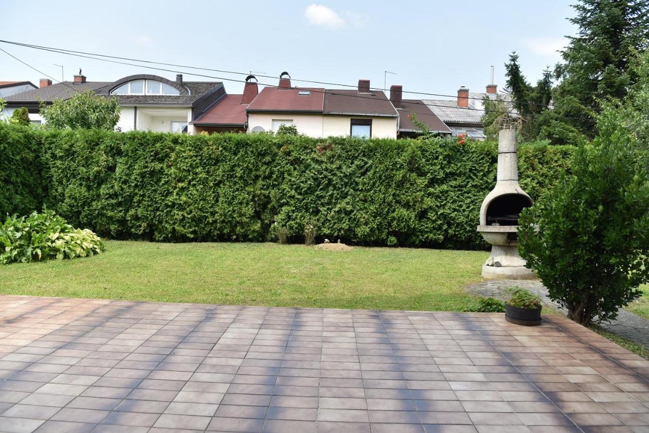 Apartman Jadranka Zapresic Bagian luar foto