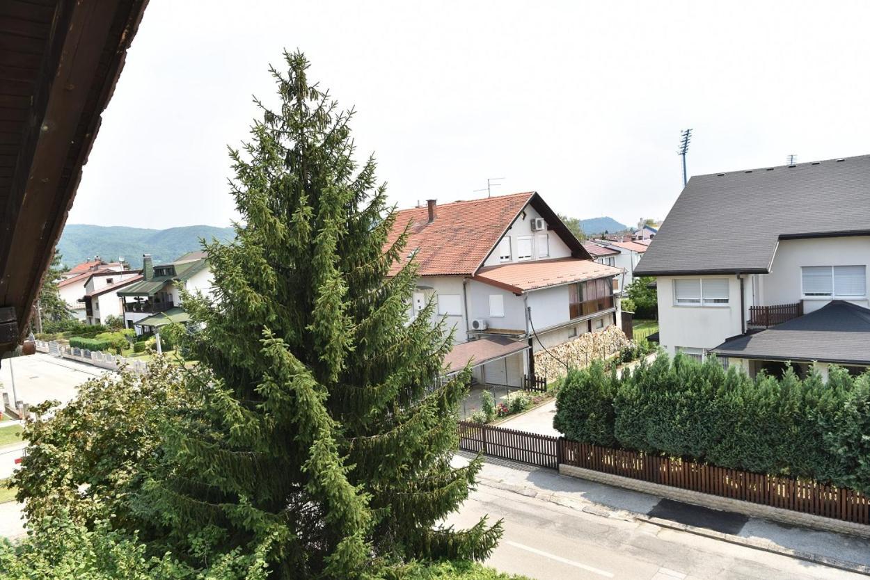 Apartman Jadranka Zapresic Bagian luar foto