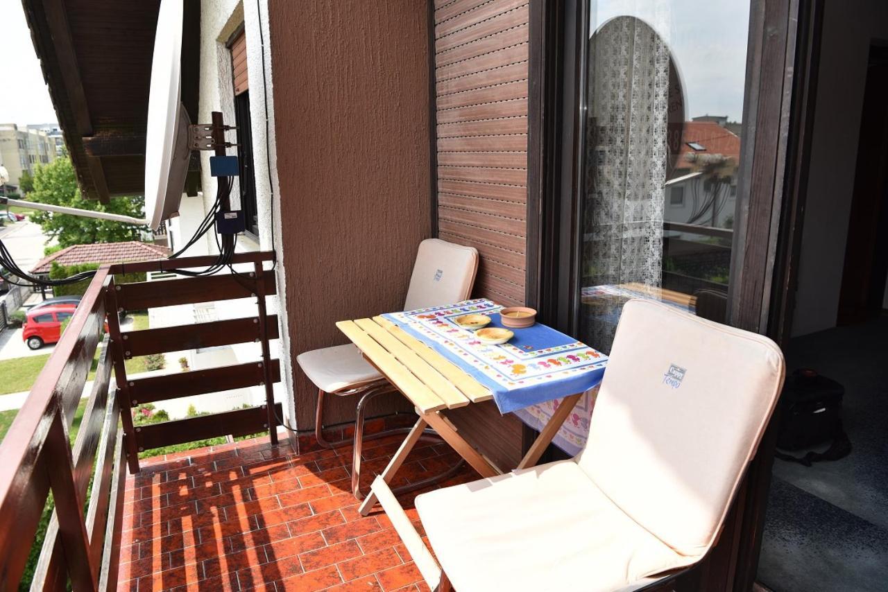 Apartman Jadranka Zapresic Bagian luar foto