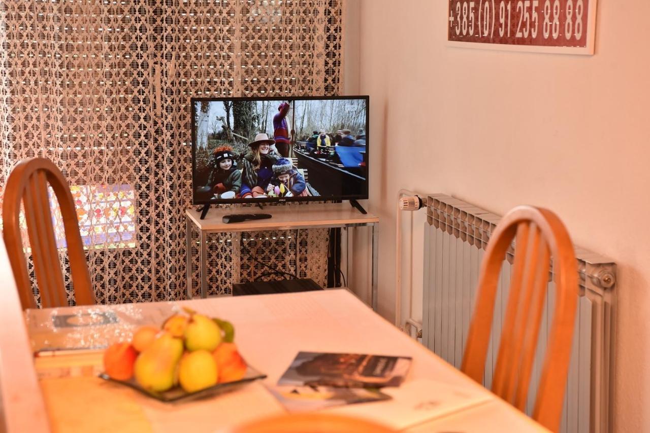 Apartman Jadranka Zapresic Bagian luar foto